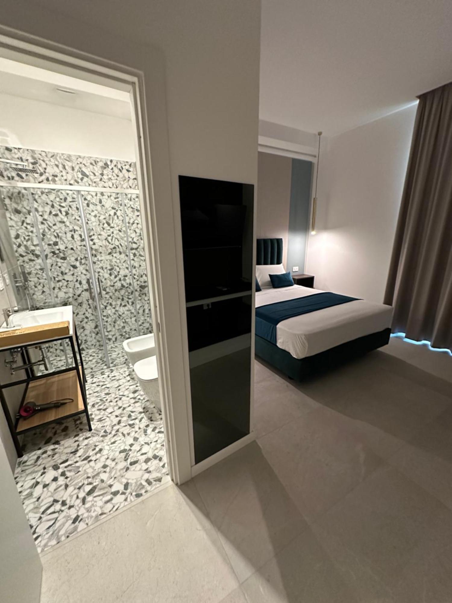 Hotiday Room Collection - Napoli Museo Suite מראה חיצוני תמונה