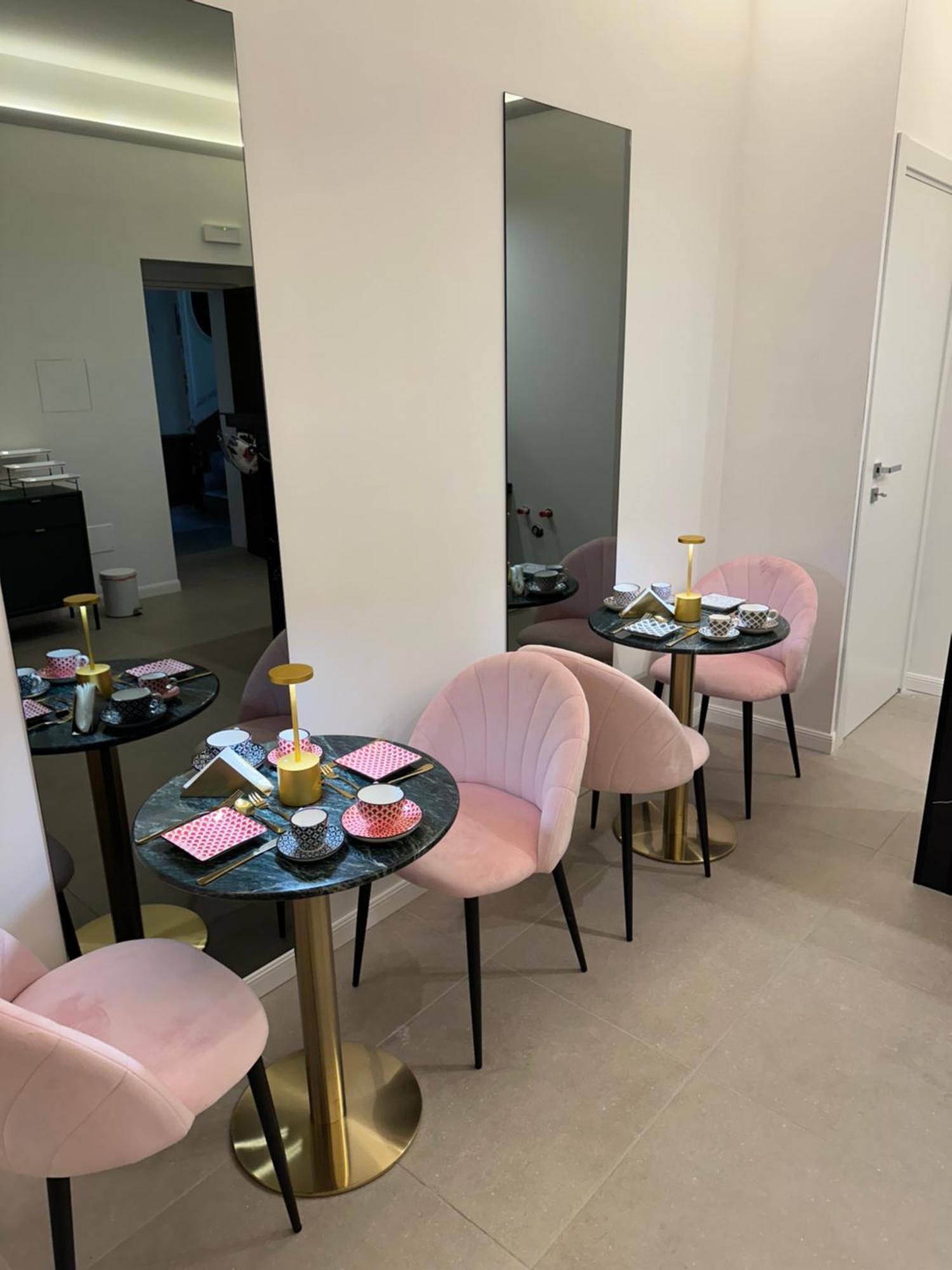 Hotiday Room Collection - Napoli Museo Suite מראה חיצוני תמונה